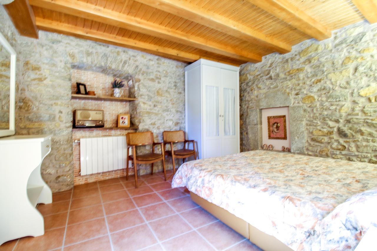 Sistach Rentals Casa Colomers Εξωτερικό φωτογραφία